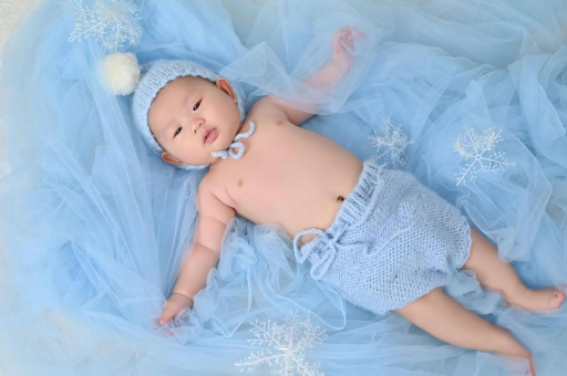 包生男孩正规公司孕妇应该睡几个小时